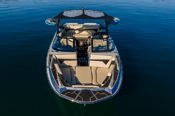 Wakesurf Boats gallery photo 7